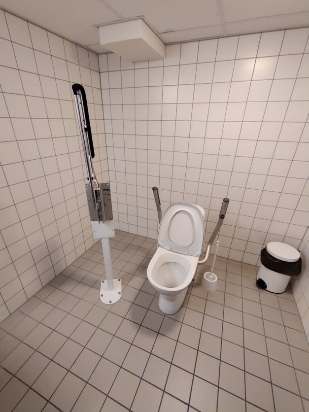 Leppävaara campus accessible toilet, 1st floor