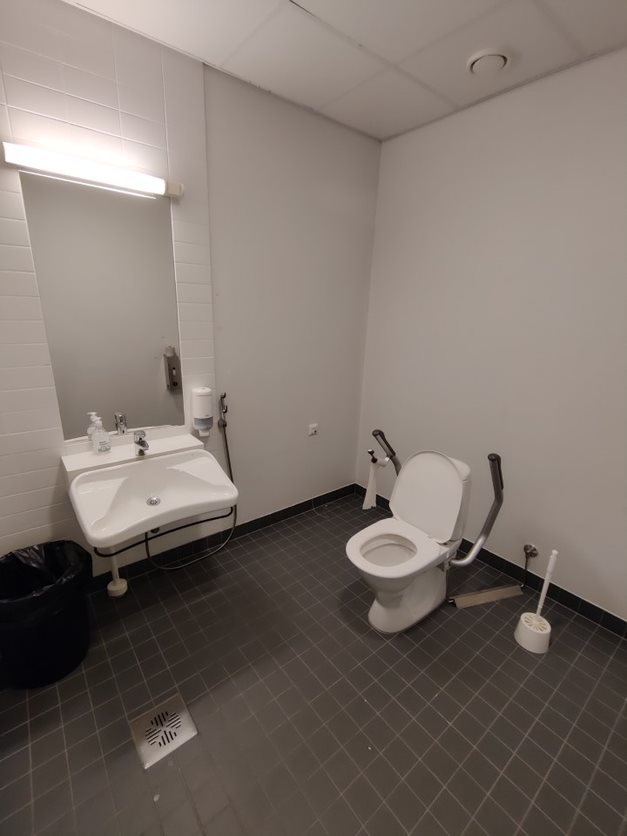 Tikkurila campus accessible restroom, 3rd floor